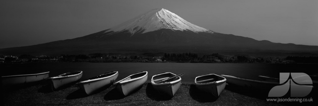 MOUNT FUJI LAKE BOATS