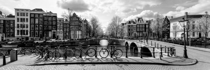 B&W panorama of the Emporer's canal in Amsterdam